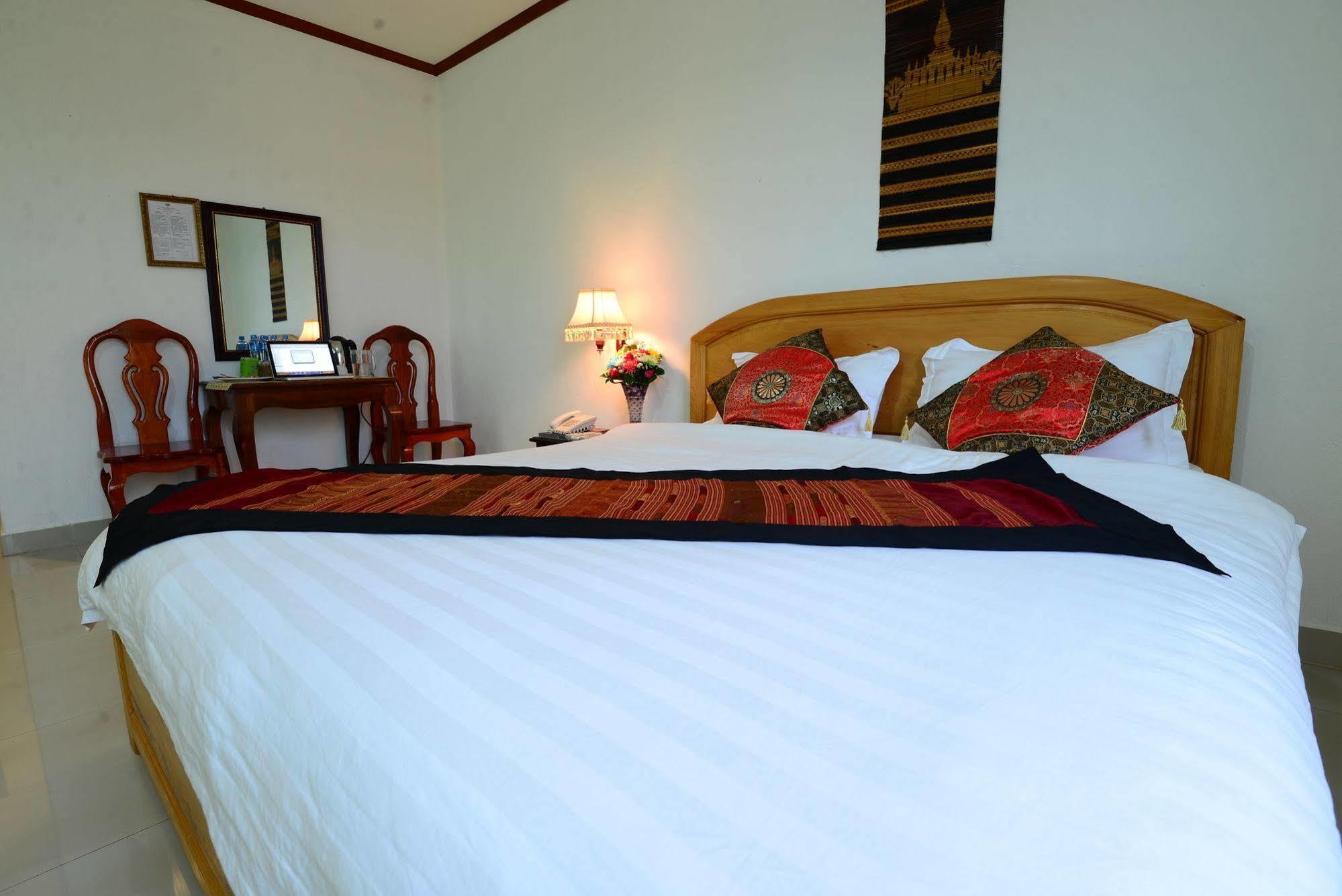 Douangpraseuth Hotel Vientián Kültér fotó