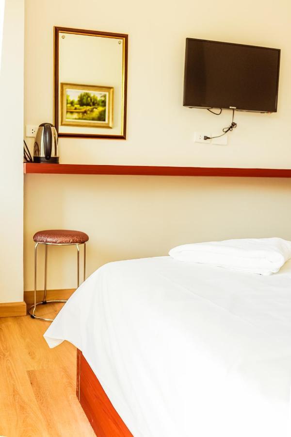 Douangpraseuth Hotel Vientián Kültér fotó