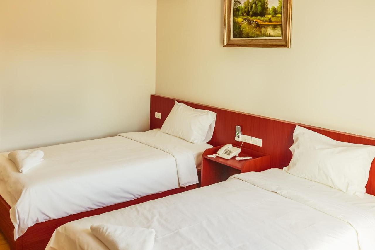 Douangpraseuth Hotel Vientián Kültér fotó