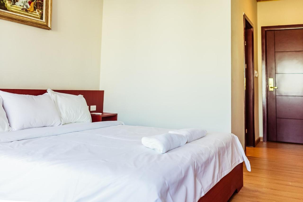 Douangpraseuth Hotel Vientián Kültér fotó