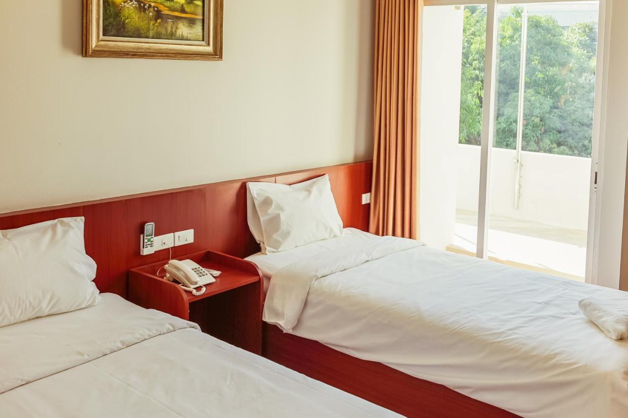 Douangpraseuth Hotel Vientián Kültér fotó
